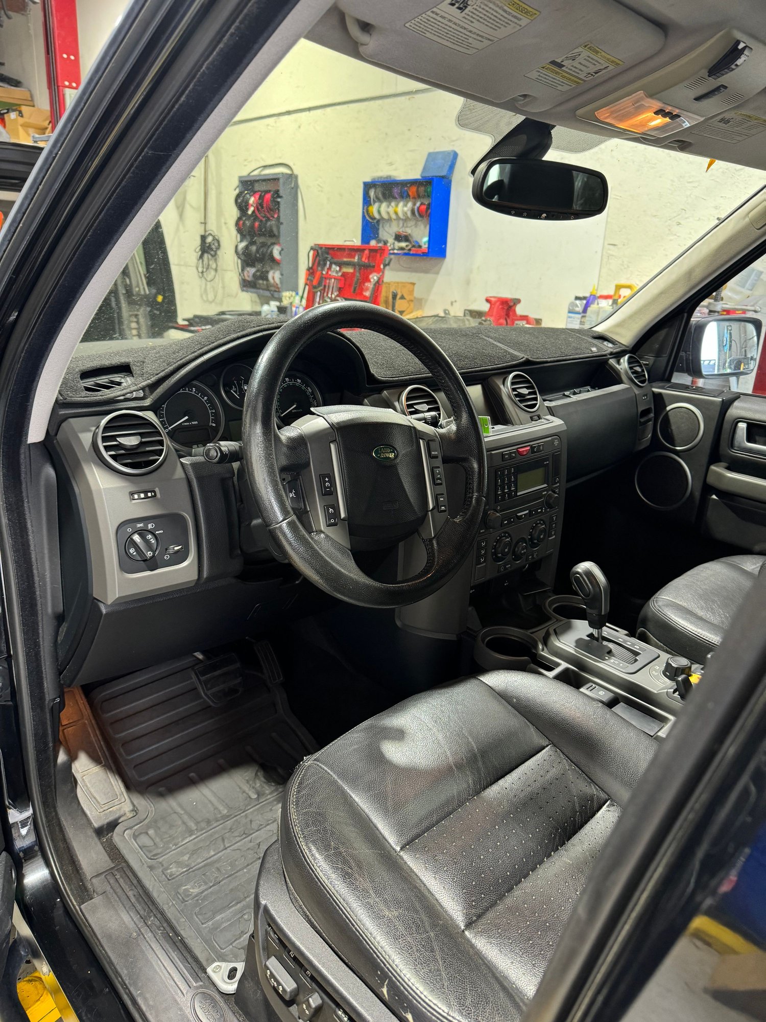 2005 Land Rover LR3 - Off road equipped HD LR3- $9500 - Used - VIN SALAG25446A384108 - 200,330 Miles - 8 cyl - 4WD - Automatic - SUV - Black - Huntington Beach, CA 92649, United States
