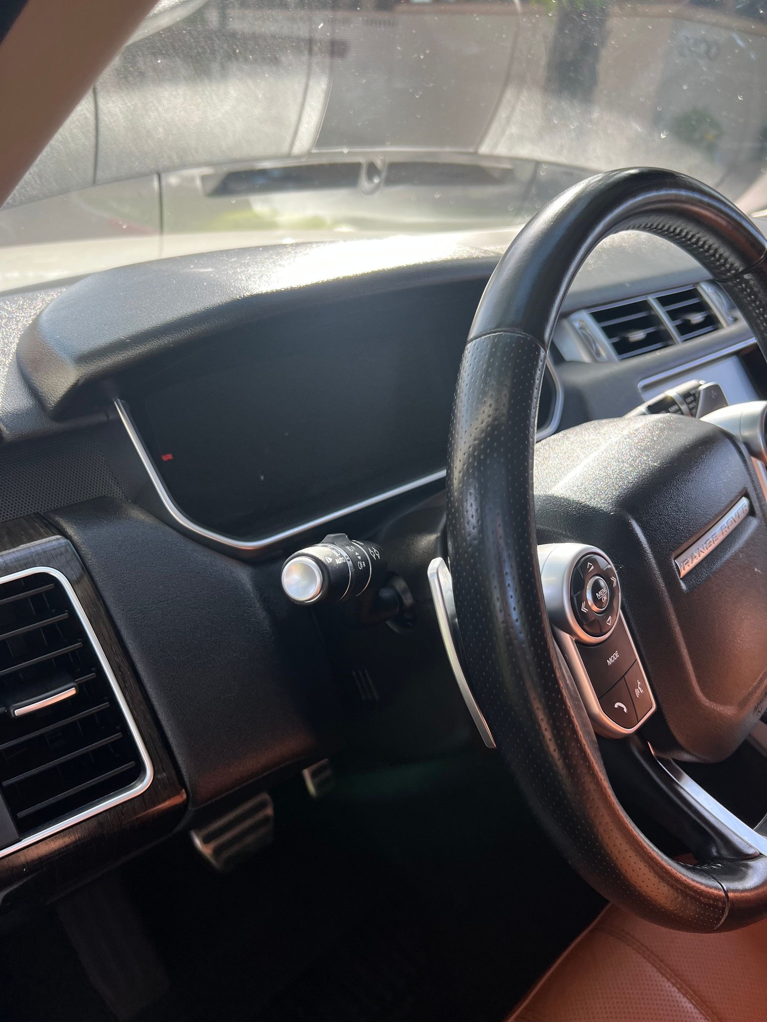 2017 Land Rover Range Rover Sport - 2017 Range Rover Sport Supercharged Dynamic 5.0L - Used - VIN SALWR2FE3HA148494 - 46,000 Miles - 4WD - Automatic - SUV - White - Phoenix, AZ 85018, United States