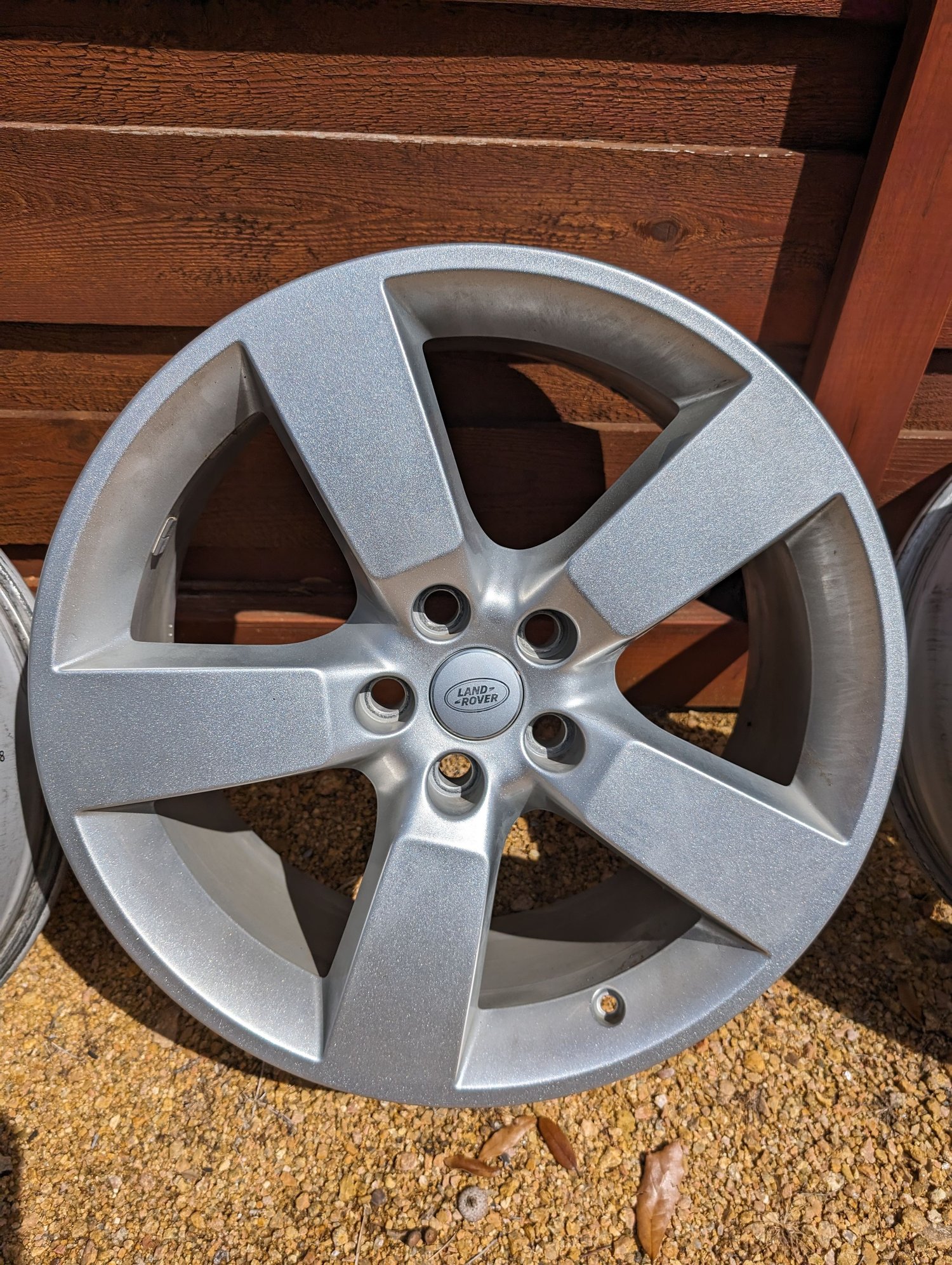 Wheels and Tires/Axles - 5 Defender L663 20" Wheels STYLE 5098 - Used - 0  All Models - Plano, TX 75093, United States