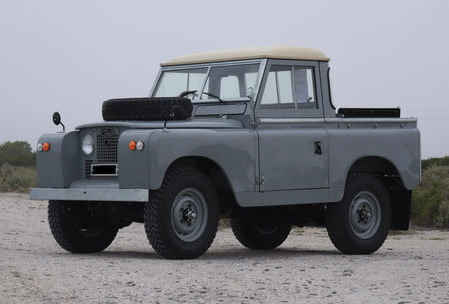 1967 Land Rover Land Rover - For sale: 1967 Land Rover Series 2A 88' 2.25 Diesel - Used - VIN 31700226D - 2,500 Miles - 4 cyl - 4WD - Manual - Truck - Gray - Cape Town, South Africa