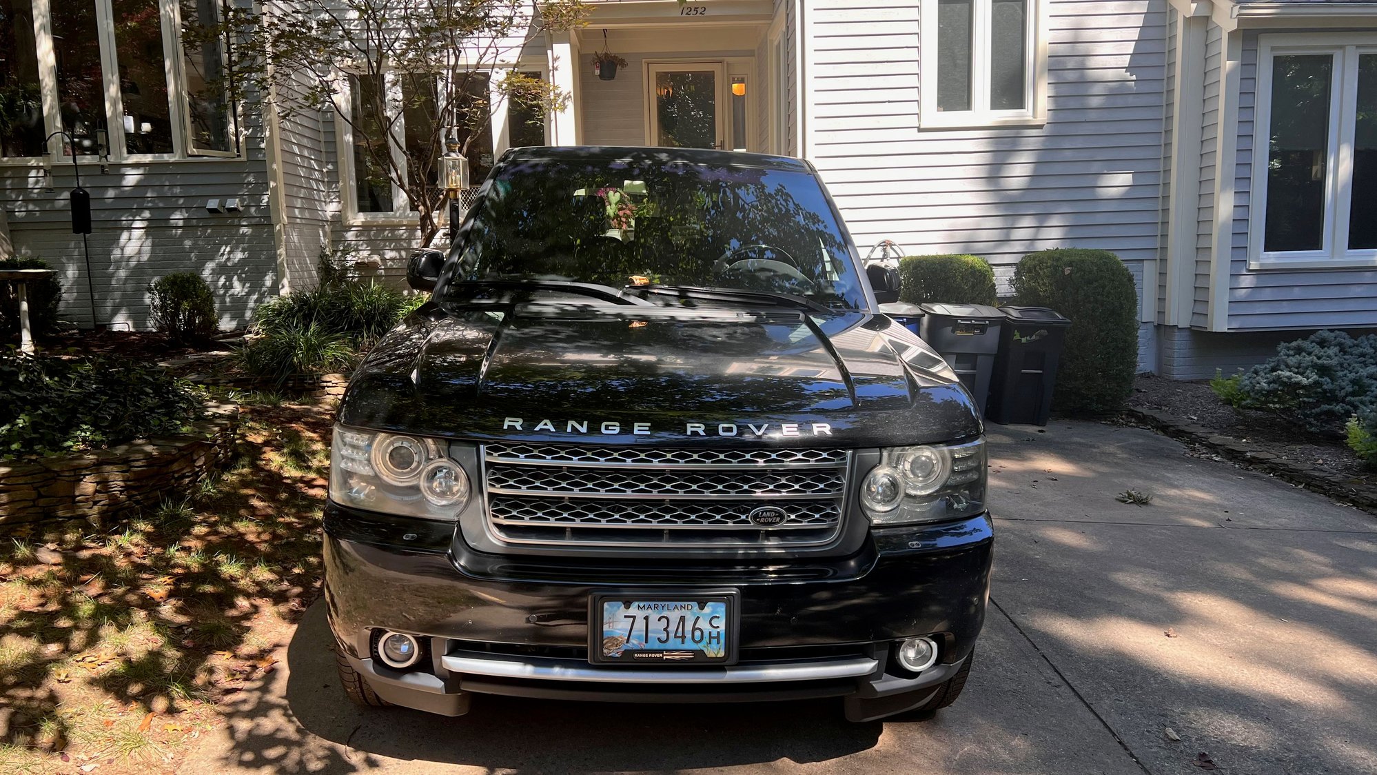 2011 Land Rover Range Rover - 2011 Range Rover Supercharged - Used - VIN SALMF1E46BA338140 - 103,000 Miles - 8 cyl - 4WD - Automatic - SUV - Black - Reston, VA 20194, United States
