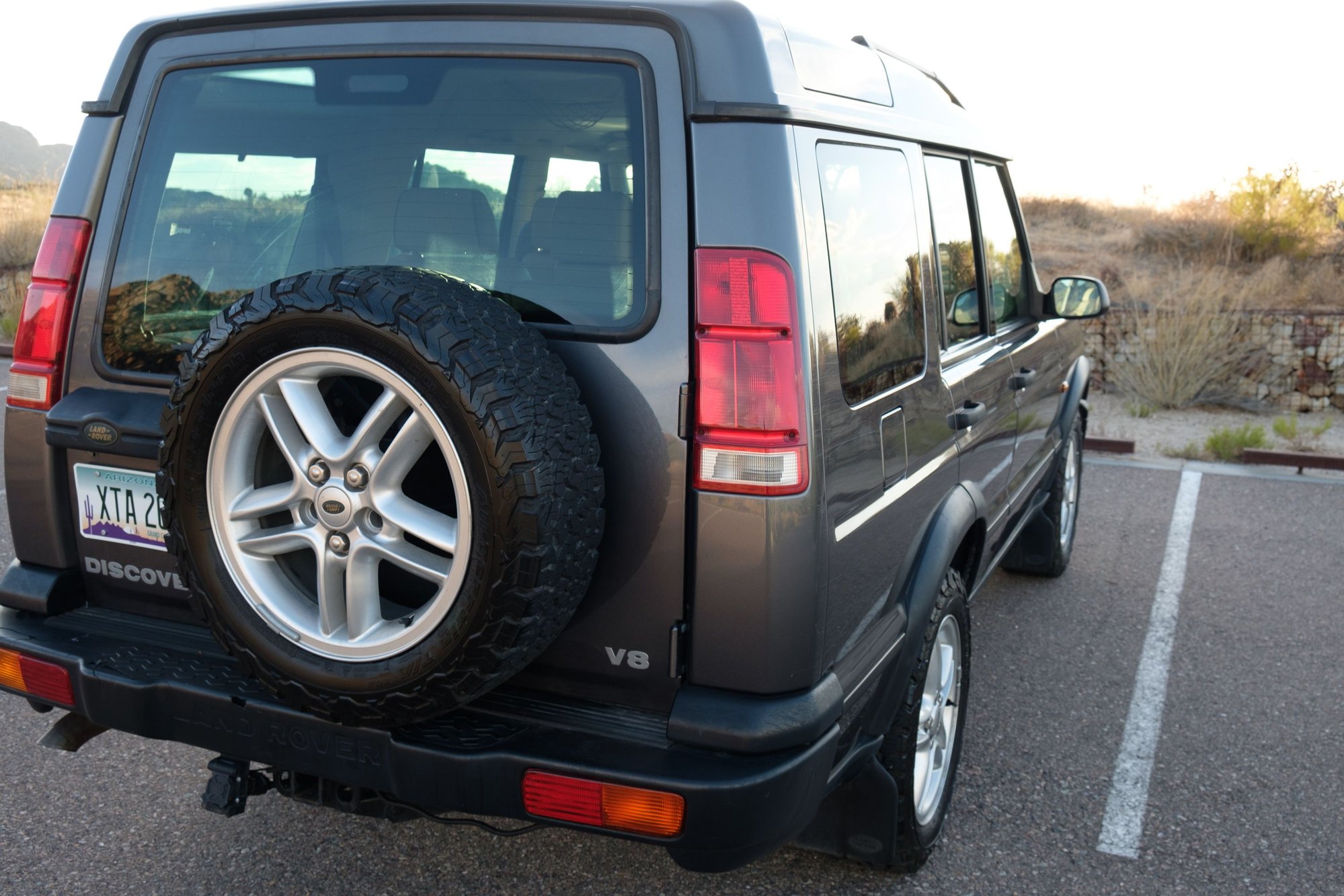 2002 Land Rover Discovery - 2002 Discovery 2 SE - 86k Miles - Used - VIN SALTY15482A741817 - 86,060 Miles - 8 cyl - 4WD - Automatic - SUV - Gray - Scottsdale, AZ 85260, United States
