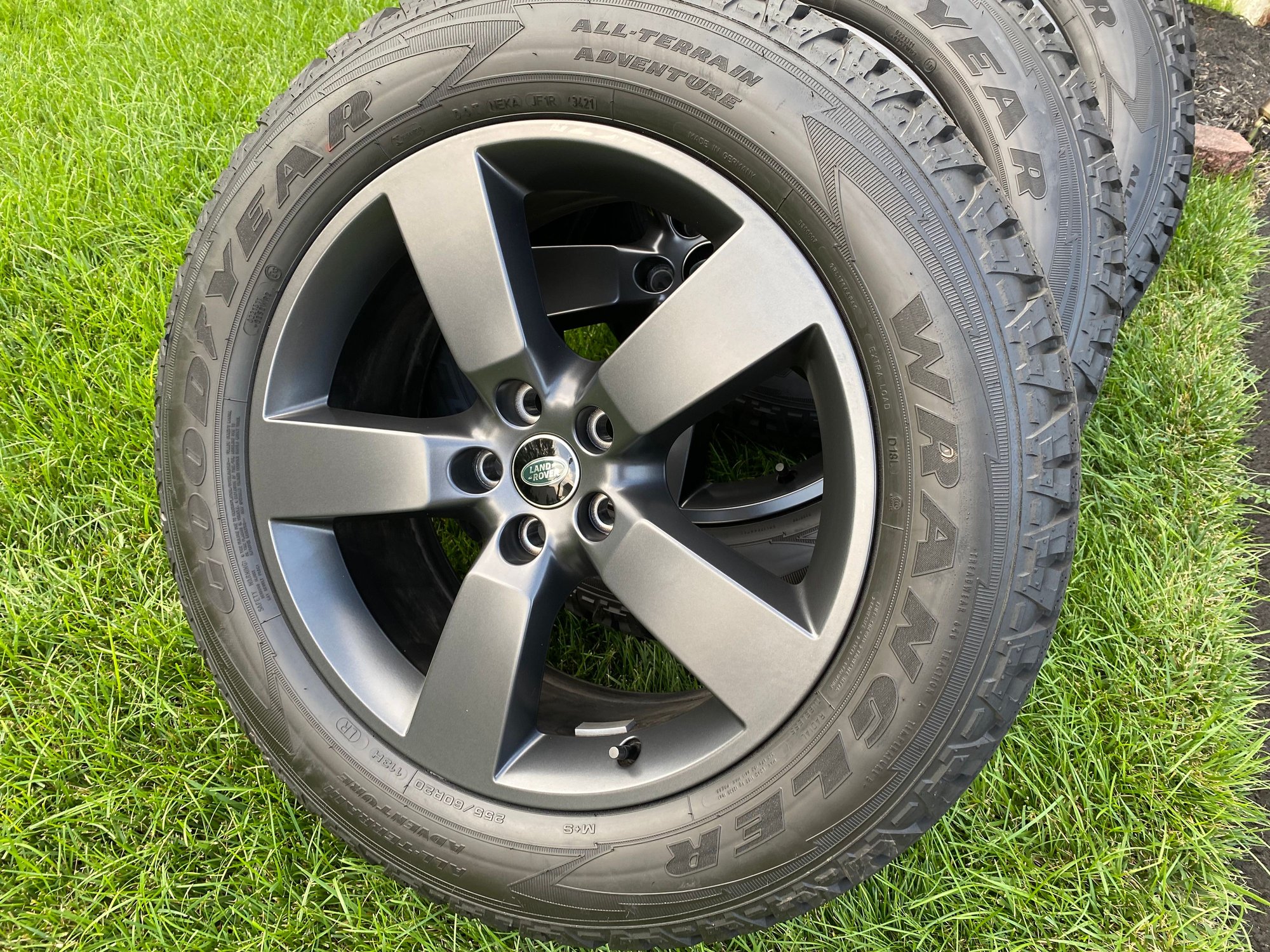 Wheels and Tires/Axles - 2022 defender 20” wheels, tires, and TPMS - Used - 0  All Models - Lorton, VA 22079, United States