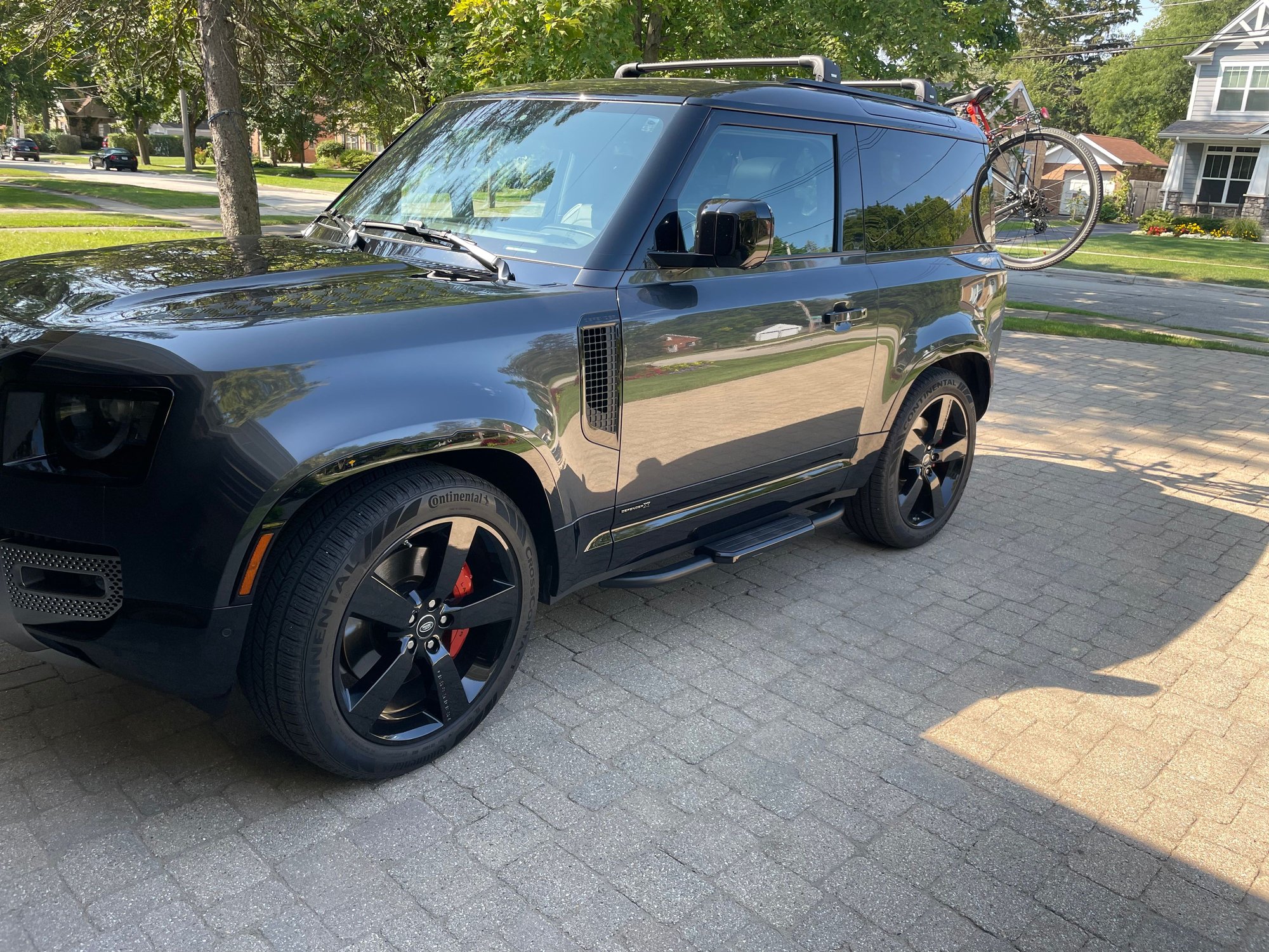 Accessories - 22” OEM Black Glossy Wheels with Conti all season tires - New - 2020 to 2022 Land Rover Defender 90 - Deerfield, IL 60015, United States