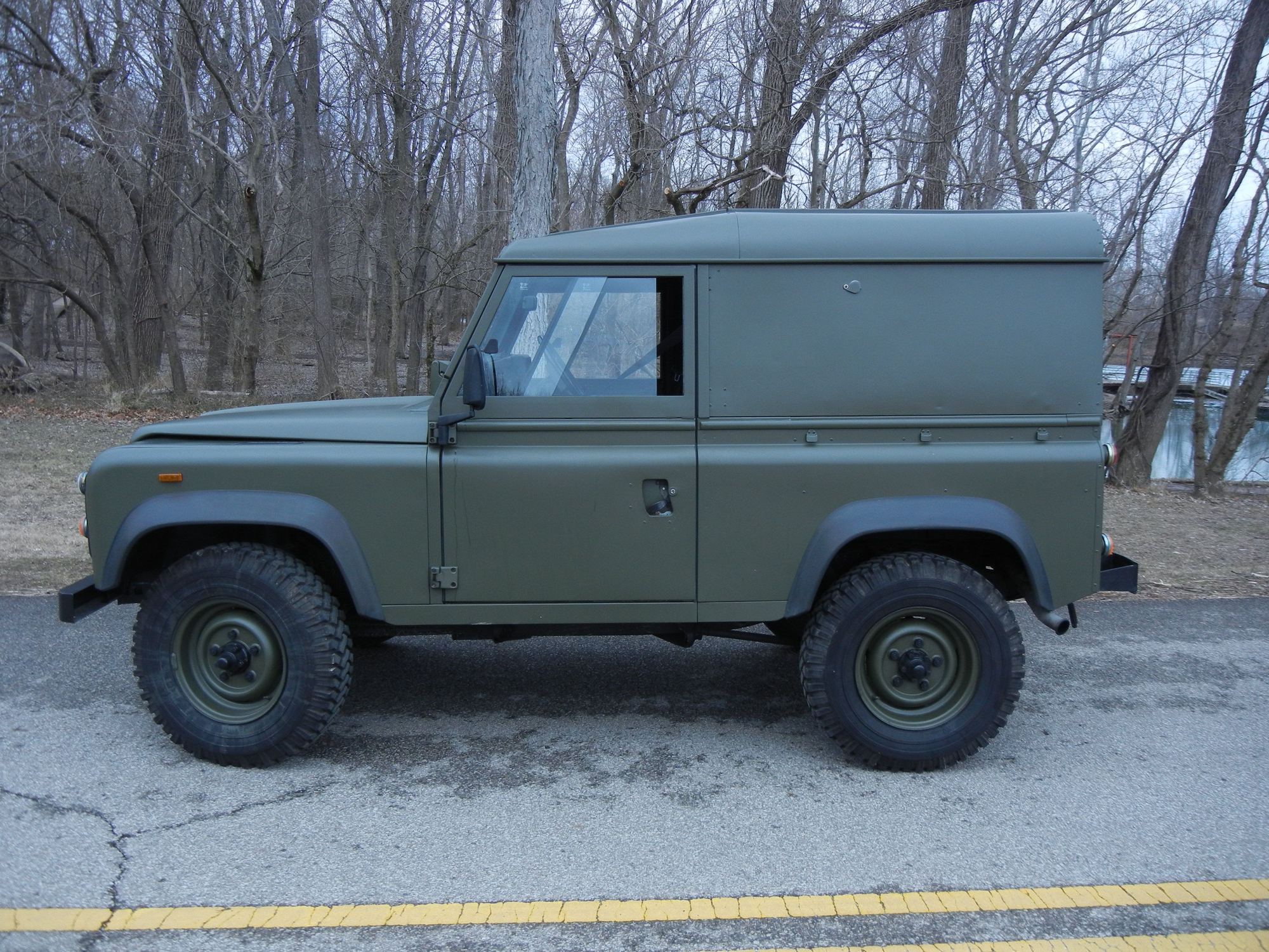 1994 Land Rover Defender 90 - 1986 Ex-MOD Ninety and Widetrack Sankey - Used - VIN SALLDVAC7AA267675 - 105,000 Miles - 4 cyl - 4WD - Manual - SUV - Other - Columbus, IN 47203, United States