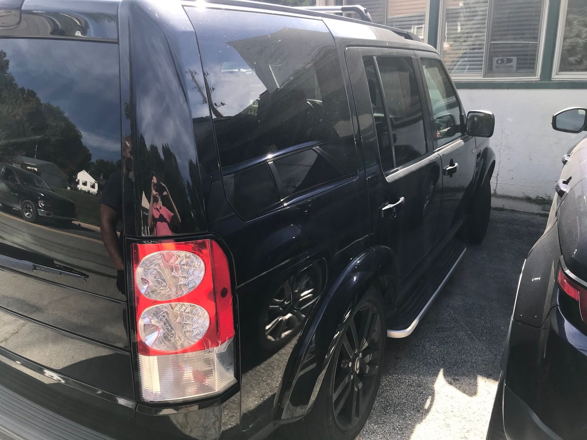 2013 Land Rover LR4 - 2013 Land Rover LR4 HSE Black Package - Needs Motor - Used - VIN SALAK2D47DA682262 - 128,000 Miles - 8 cyl - AWD - SUV - Black - Kennett Square, PA 19348, United States