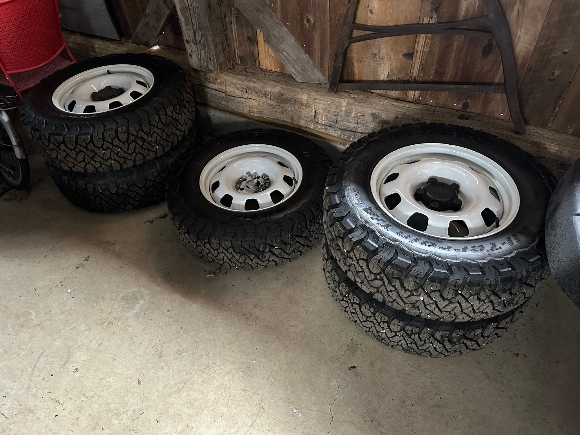 Wheels and Tires/Axles - As-new set of five (5) 265/70/18 BFG All-Terrain K03s mounted on factory steel wheels - Used - -1 to 2026  All Models - Burlington, VT 05401, United States