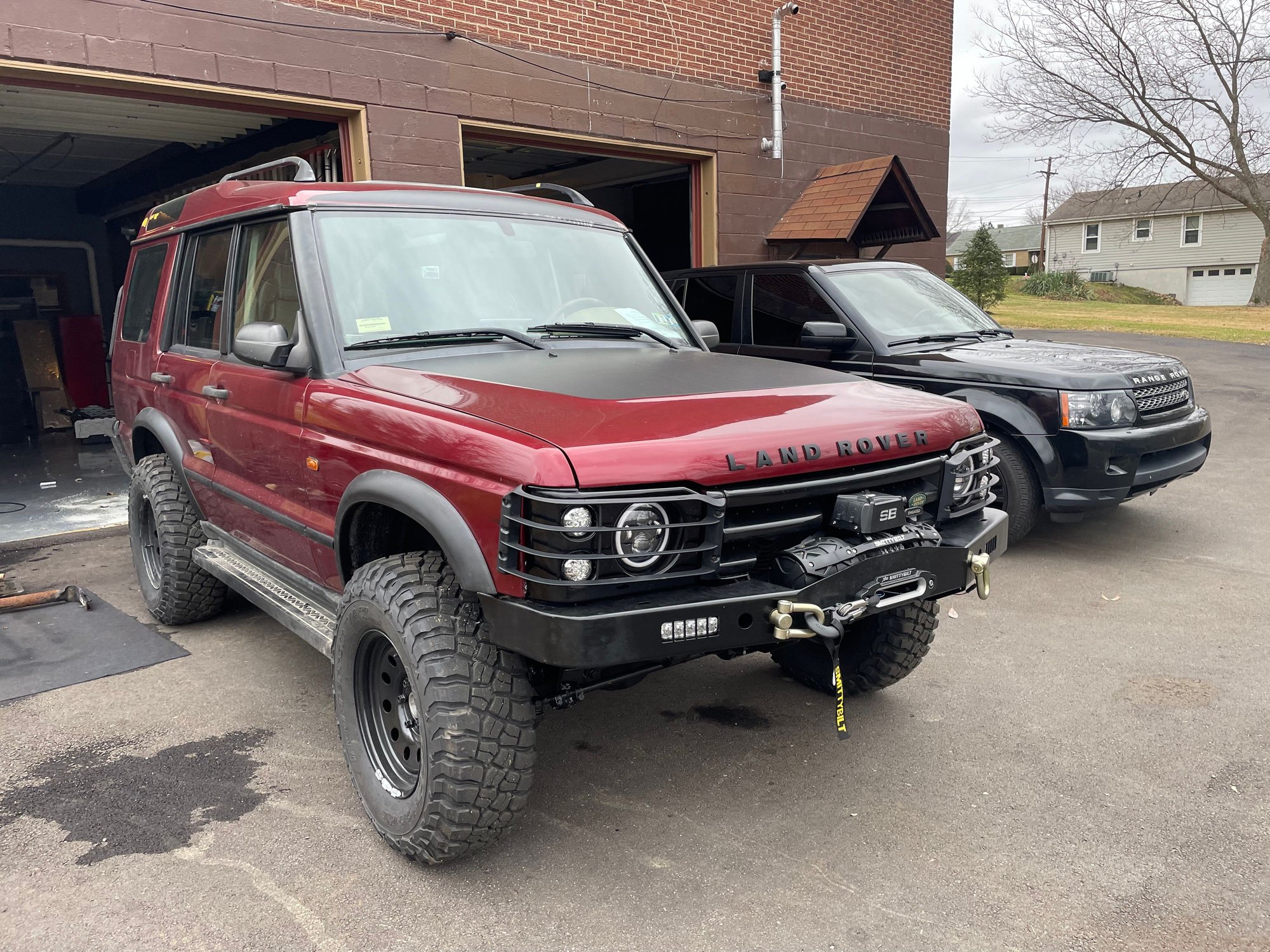 2001 Land Rover Discovery - 2001 Discovery 2 SE - Modified - Used - VIN SALTY12481A702020 - 119,500 Miles - 8 cyl - 4WD - Automatic - SUV - Red - Beaver, PA 15009, United States