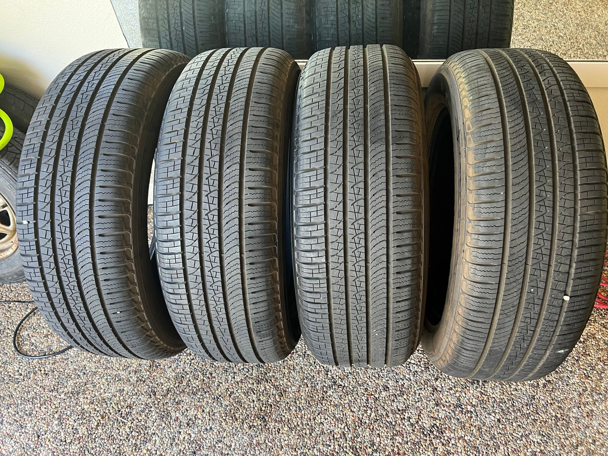 Wheels and Tires/Axles - Pirelli scorpion zero all season 255/60r20 tires - less than 100mi - set of 4 - Used - 2020 to 2024 Land Rover Defender 110 - Laguna Niguel, CA 92677, United States