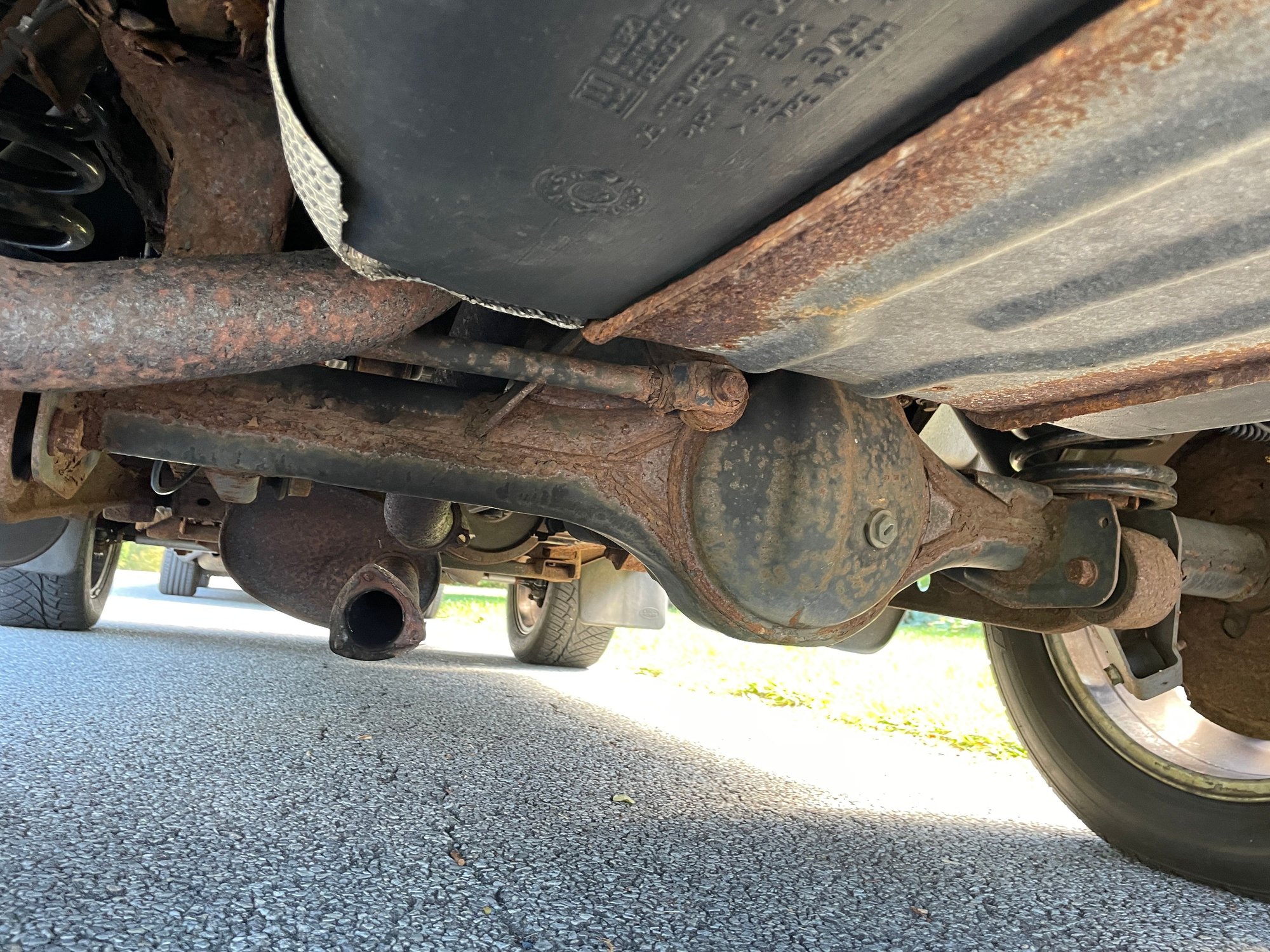 2003 Land Rover Discovery - 2003 Discovery II HSE, New Head Gaskets! Strong Runner! bad frame - Used - VIN SALTP16493A801087 - 124,000 Miles - 8 cyl - AWD - Automatic - Allentown, PA 18104, United States