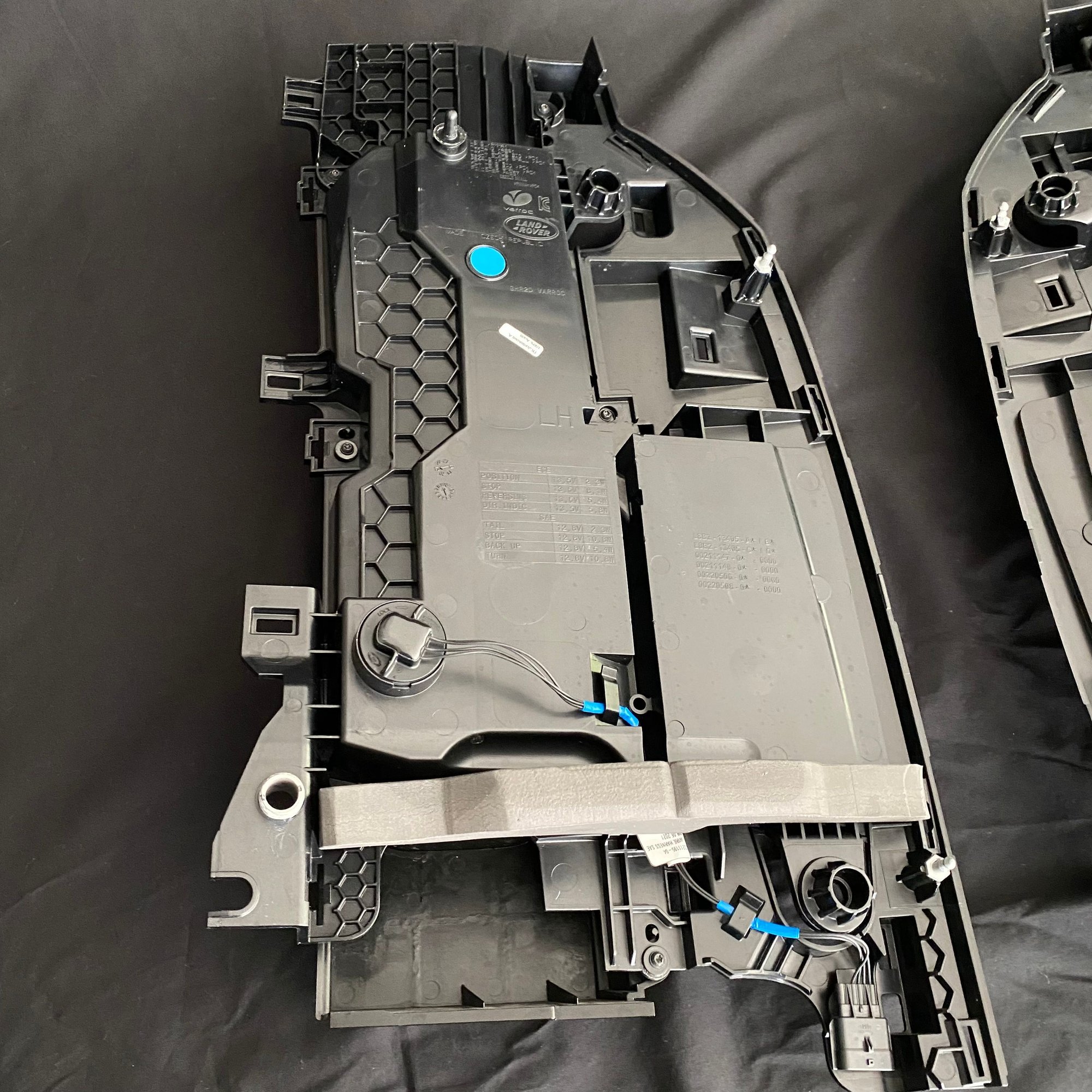 Lights - 2022 Defender tail lights - Used - 2020 to 2023 Land Rover Defender - Lorton, VA 22079, United States
