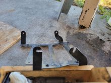 LR3 transmission heat shield bracket
