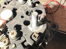 Bosch OEM - Solidly mounted screw without play