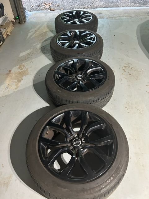 Wheels and Tires/Axles - 21 inch wheels for Ranger Rover Sport - Used - 2015 to 2020 Land Rover Range Rover Sport - Ridgewood, NJ 07451, United States