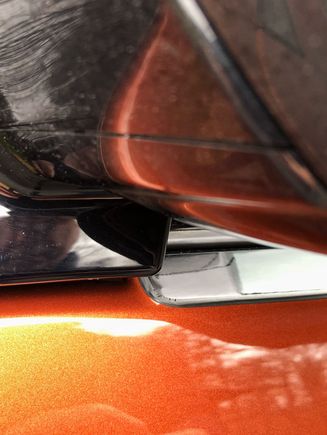 Love how they started the door sill stripe under the mirror.