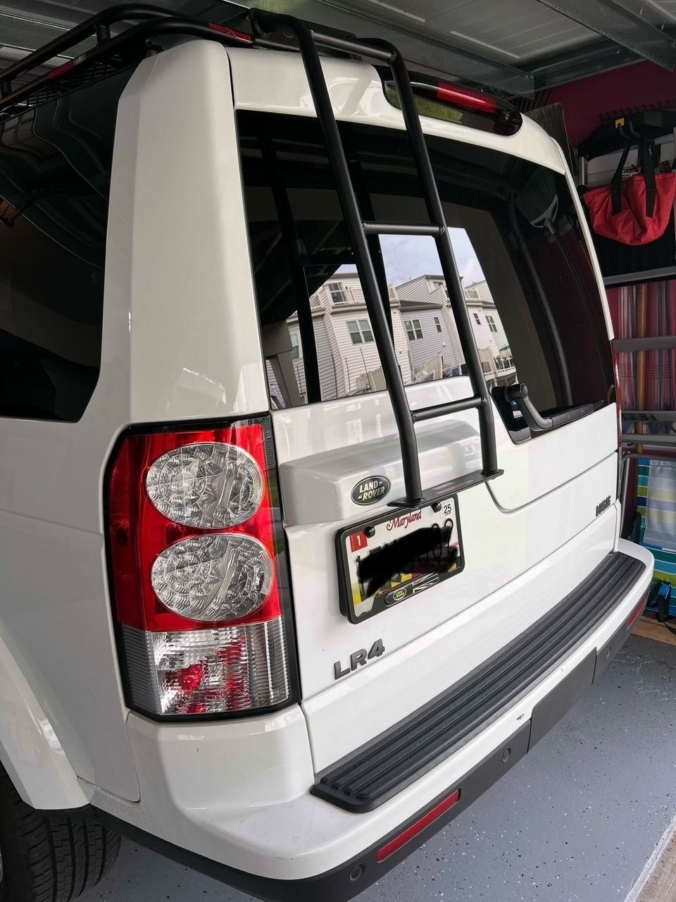 2013 Land Rover LR4 - 2013 lr4 hse - v8 - Used - VIN SALAG2D49DA664220 - 97,000 Miles - 8 cyl - AWD - Automatic - SUV - White - Middle River, MD 21220, United States