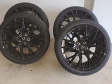 Staggered 19in wheels & michelin pilot tires for sale. Tires only have 500 miles.
19x9 front 255/35
19x10 rear 275/35
5x114.3