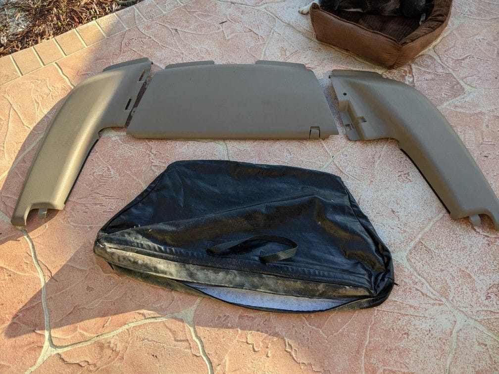 Miscellaneous - Convertible Tonneau Hard Boot Cover OEM - Used - 1994 to 2002 Chevrolet Camaro - Sunrise, FL 33323, United States