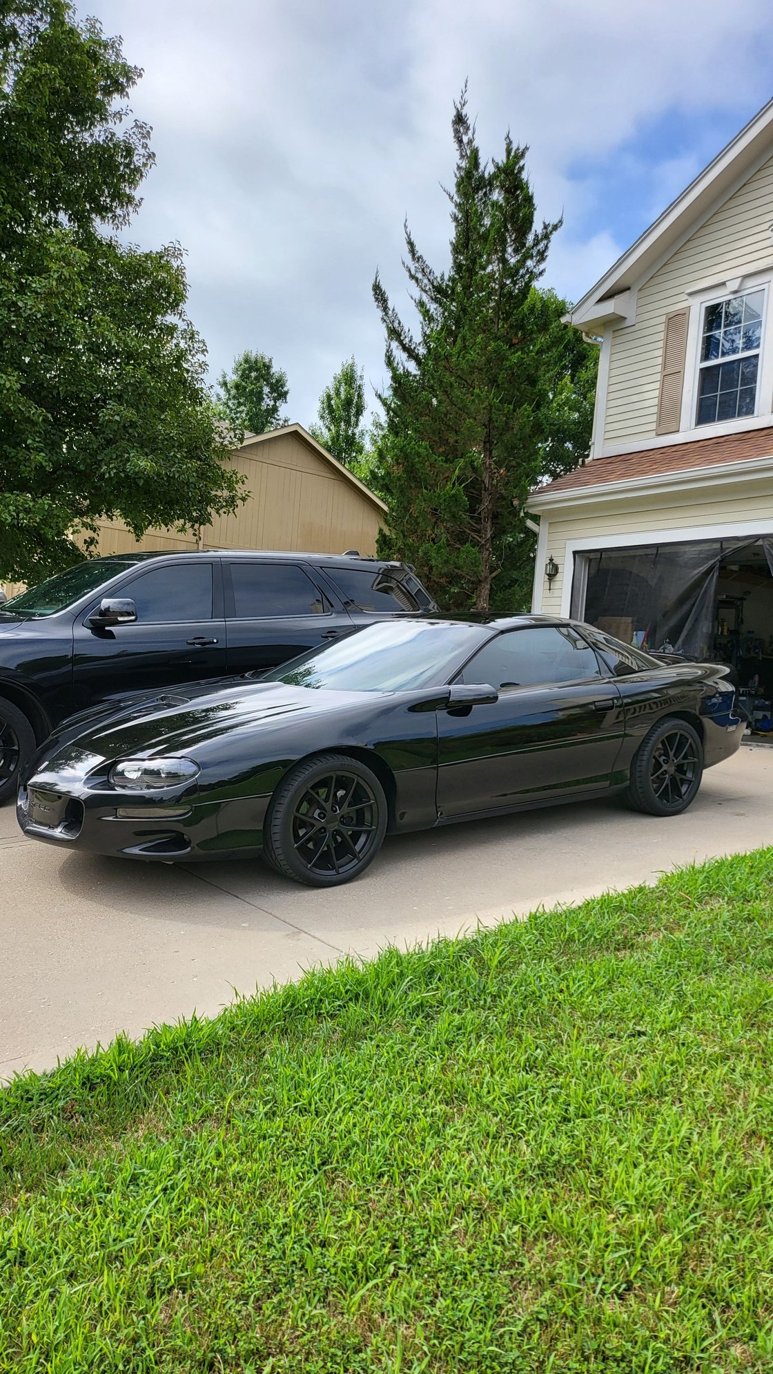 1999 Chevrolet Camaro - 1999 Camaro Z28 new lower price!! - Used - VIN 2G1FP22G7X2100545 - 173,781 Miles - 8 cyl - 2WD - Automatic - Coupe - Black - Shawnee, KS 66218, United States