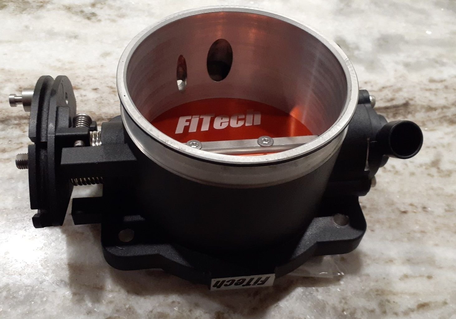 FITech 70061 LS1/LSX 92mm Throttle Body w/ TPS + IAC. Cable Driven TB