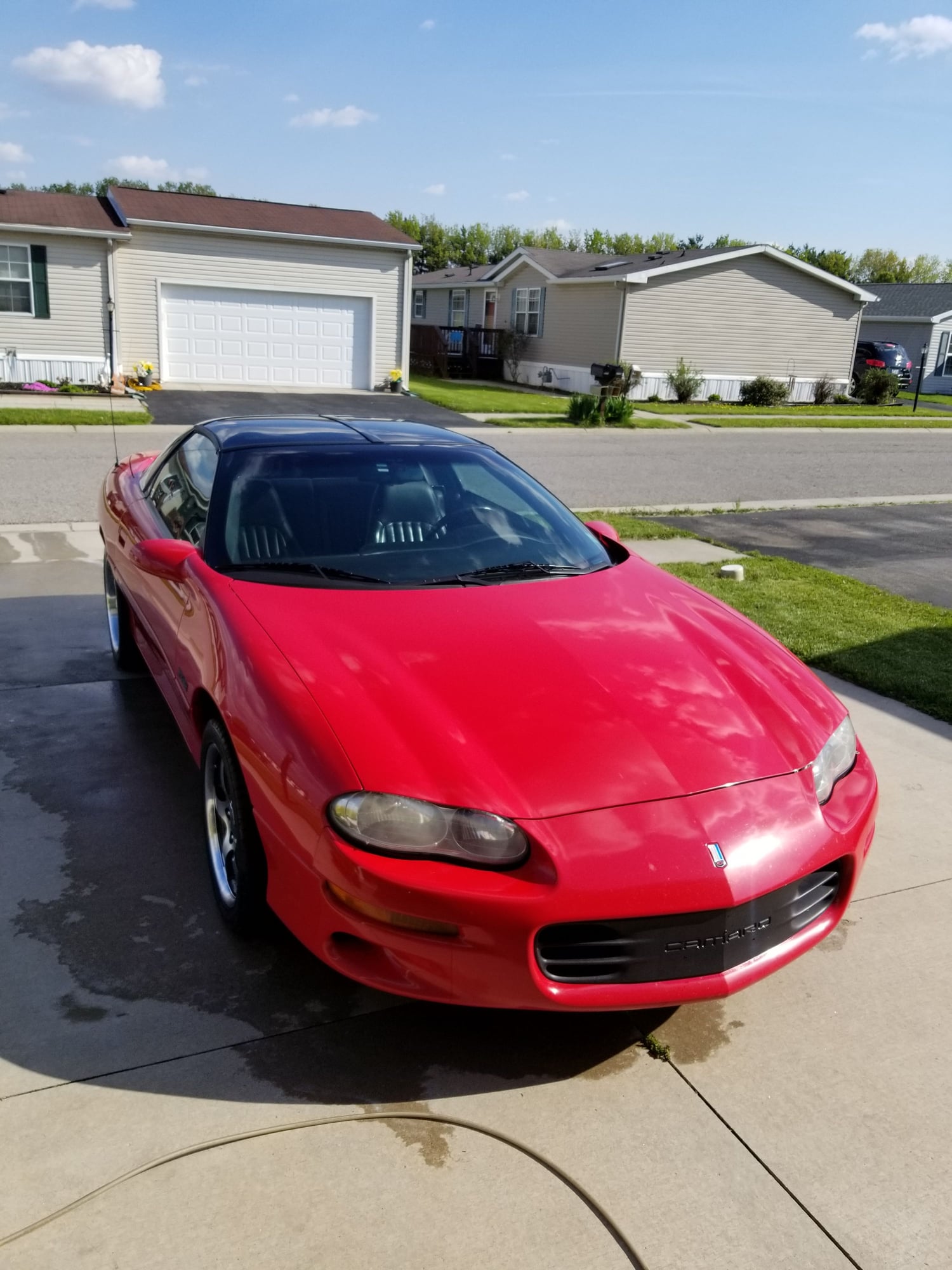 2000 Chevrolet Camaro - 2000 Chevrolet Camaro Z28 H/C/I - Used - VIN 2G1FP22G2Y2175137 - 100,000 Miles - 8 cyl - 2WD - Manual - Coupe - Red - Delta, OH 43515, United States