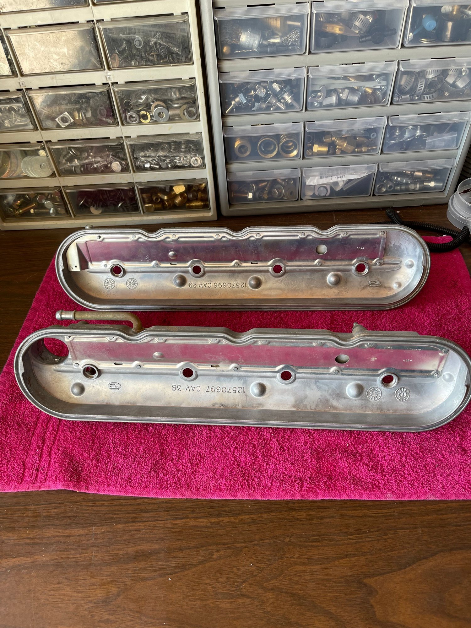 Accessories - LS1/LQ4 valve covers & hardware - Used - 0  All Models - West Bend, WI 53090, United States