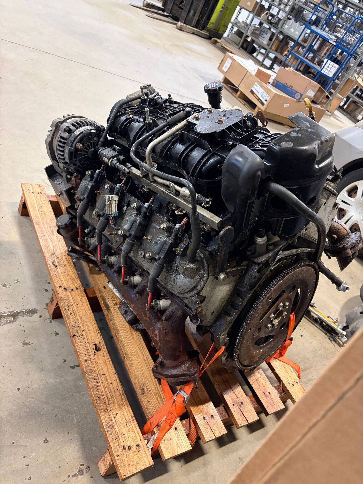 Engine - Complete - L92 Aluminum block 6.2 complete LS motor out of 08 Yukon Denali 140k miles - Used - 0  All Models - Bangor, ME 04401, United States