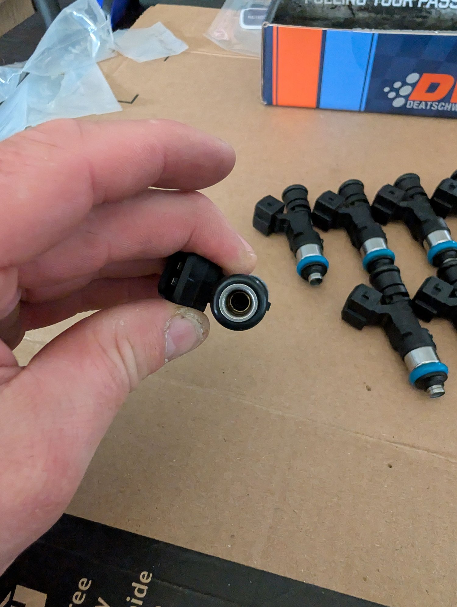 Engine - Intake/Fuel - Genuine Bosch 210 Fuel Injectors - Used - 0  All Models - Armstrong, BC V4Y0X4, Canada