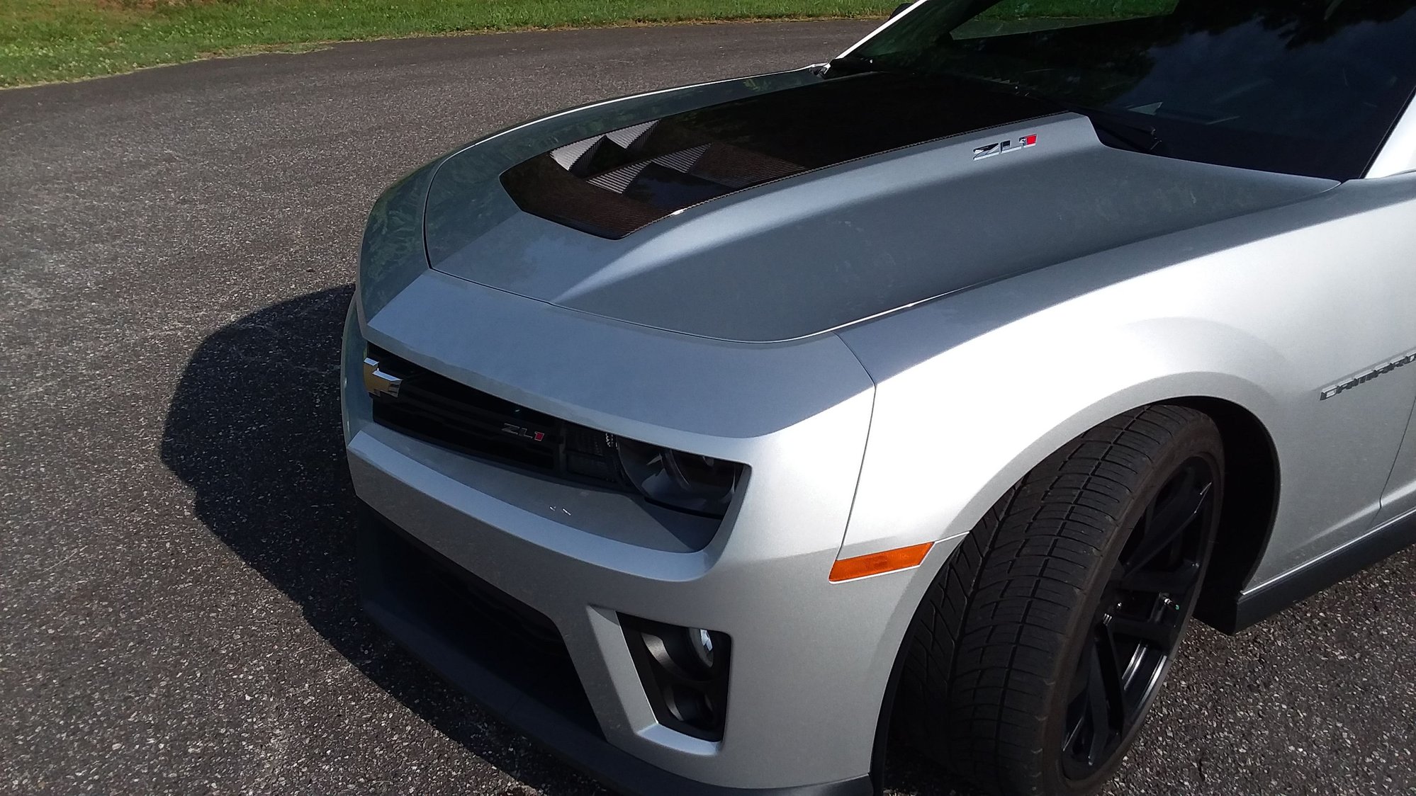 2014 Chevrolet Camaro - 2014 ZL1 Camaro 6sp w/recaros - Used - VIN 2G1FZ1EP5E9800228 - 19,138 Miles - 8 cyl - 2WD - Manual - Coupe - Silver - Statesville, NC 28625, United States