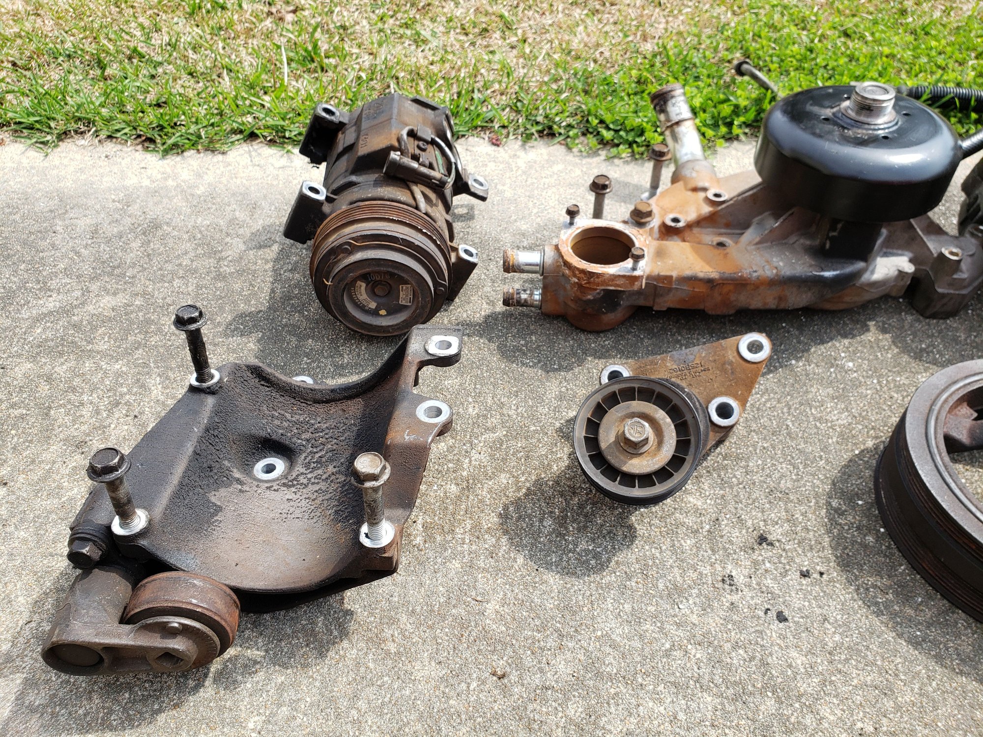 Accessories - LS Truck Accessories with Brackets - Used - 1999 to 2007 Chevrolet Silverado 1500 - Goose Creek, SC 29445, United States