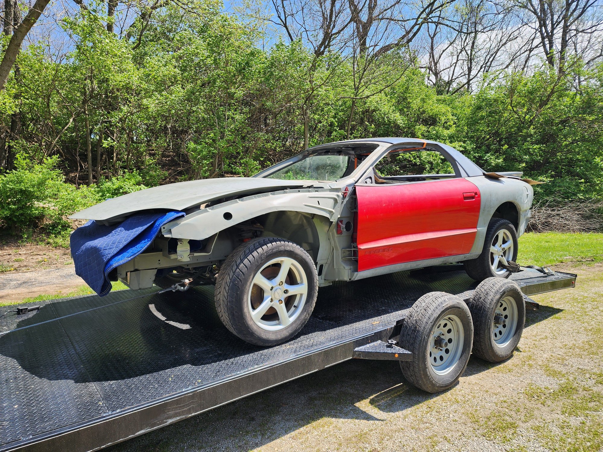 1998 Pontiac Firebird - body in white 98-02 firebird chassis - New - VIN xxxxxxxxx - Other - 2WD - Manual - Coupe - Gray - Dayton, OH 45424, United States