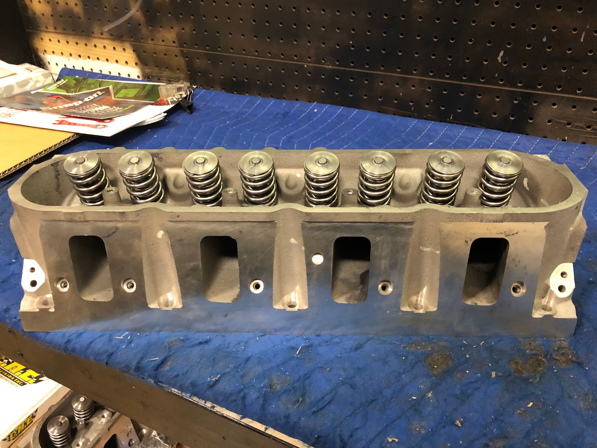 Engine - Internals - 6.0 blocks/bnib gen 4 Rods pistons/ls3 heads crank - Used - Richmond, VA 23234, United States