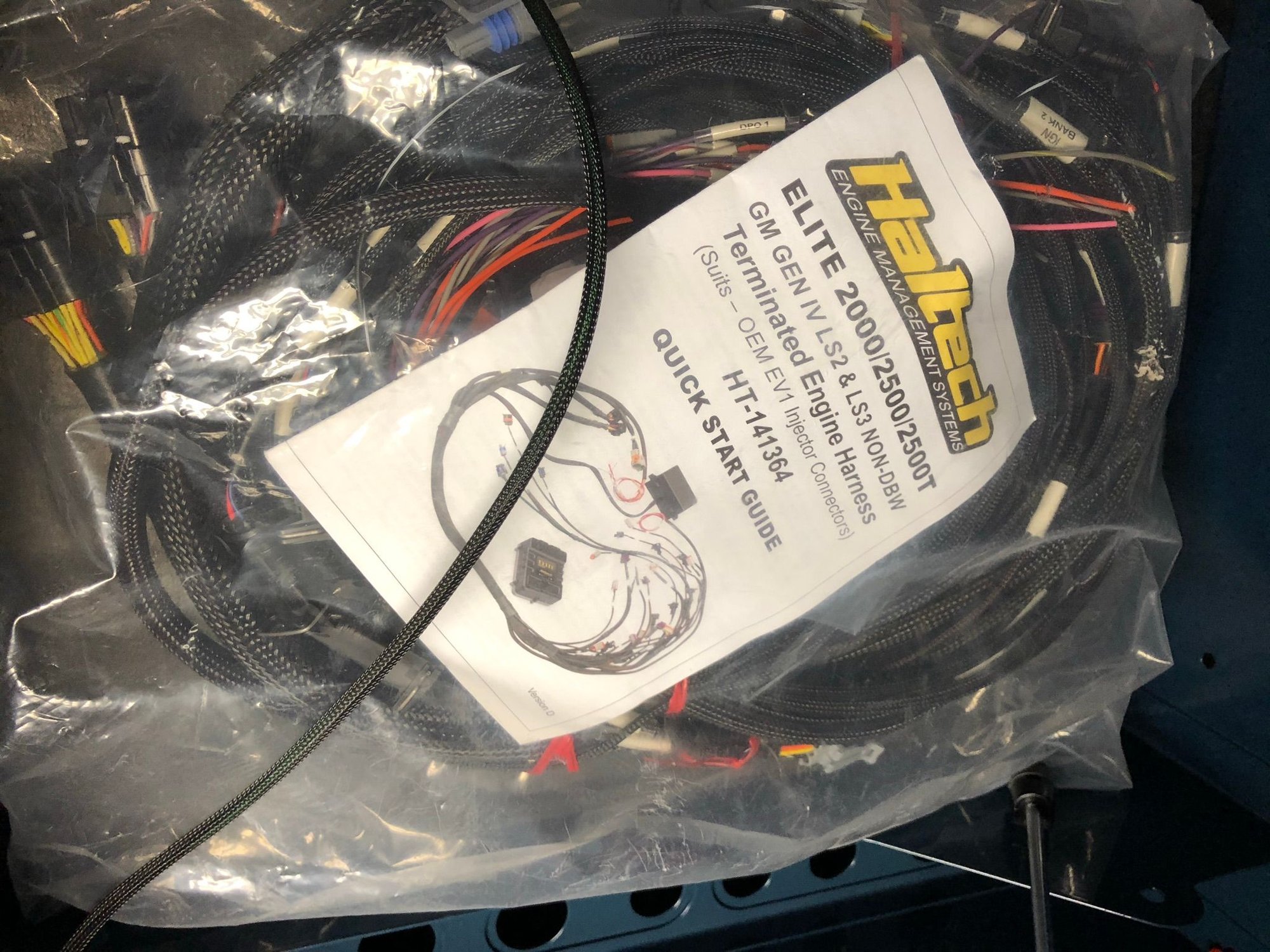 Haltech 2500 elite + Haltech gen 4 LS wiring plug and play harness