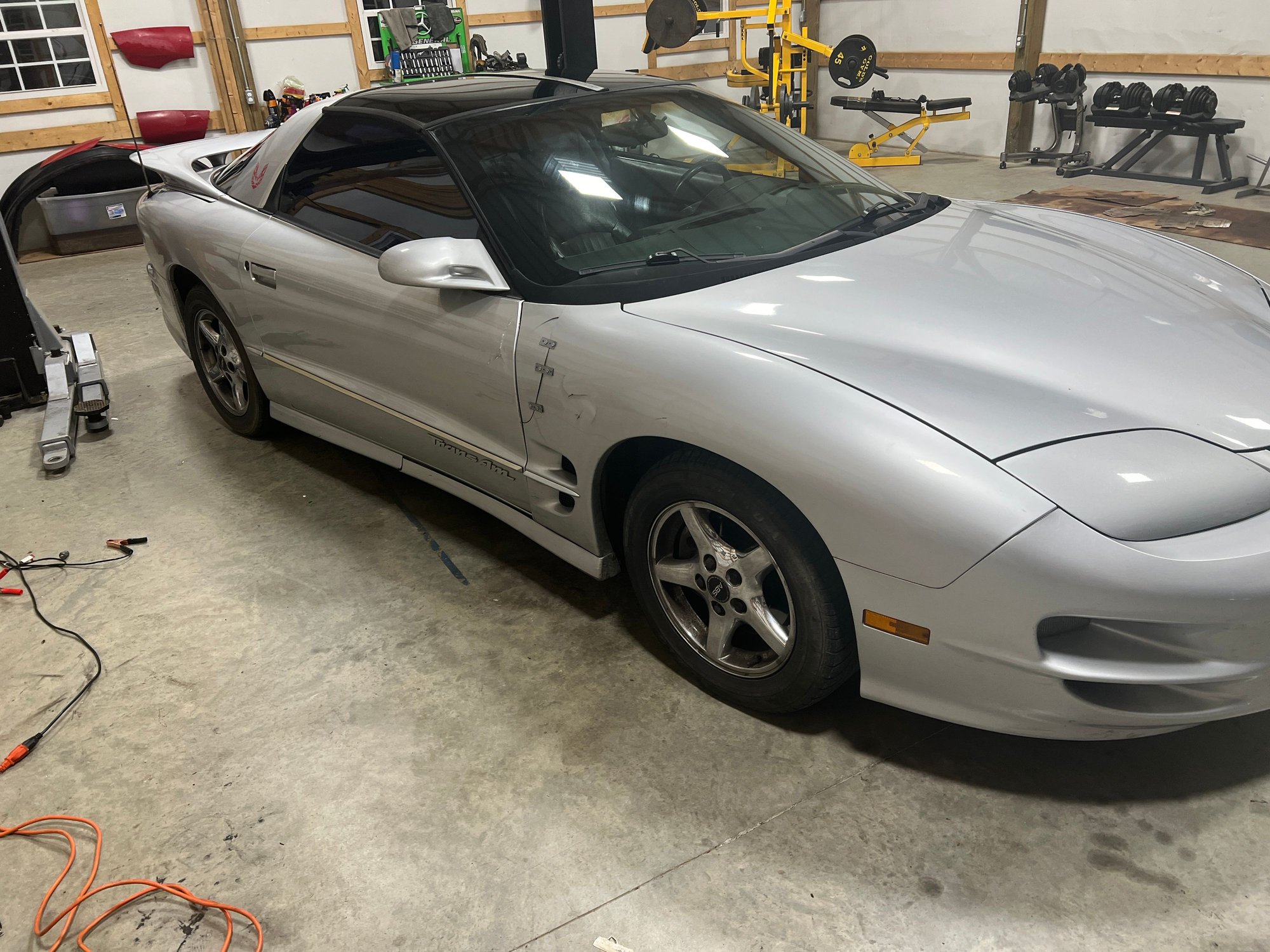 2000 Pontiac Firebird - 2000 trans am - Used - VIN 2g2fv22g3y2125283 - 137,000 Miles - Owensboro, KY 42301, United States
