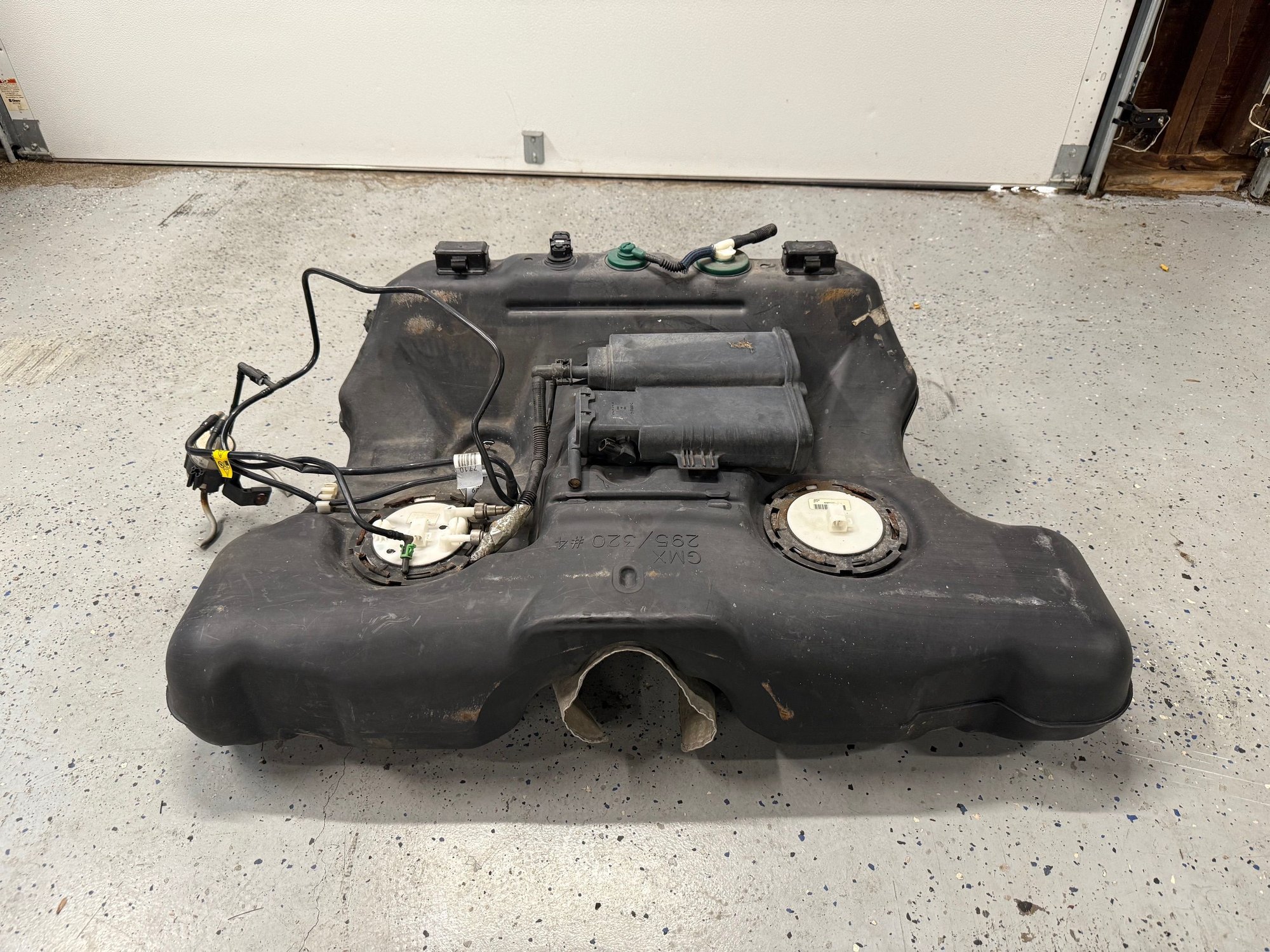 2005 Cadillac CTS-V - Parting Out - 2005 CTS-V Black on Black - Waterbury, CT 06762, United States