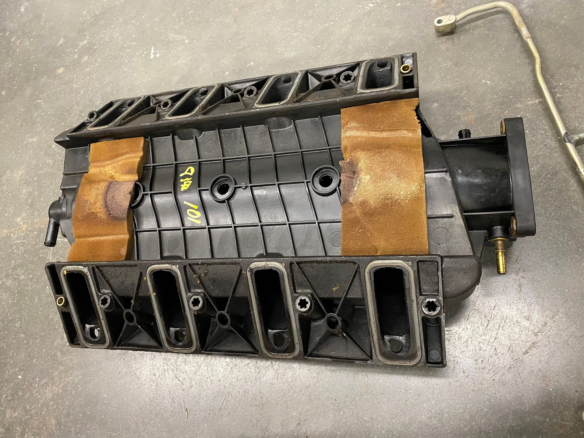 9700 LS1 intake manifold and EGR valve LS1TECH Camaro and Firebird