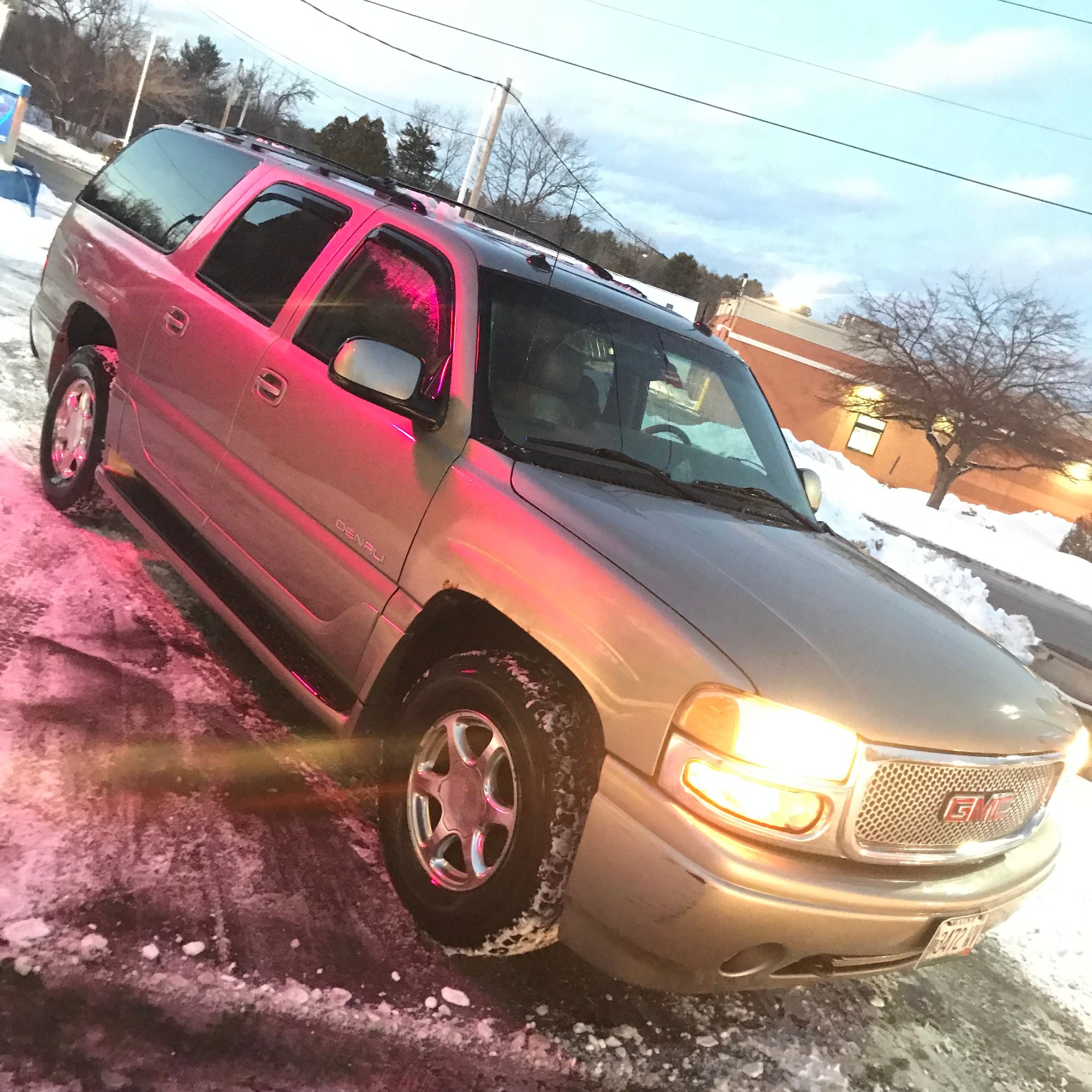 2003 Chevrolet Suburban 1500 - Soldddddddddd - Used - VIN Xxxxxxxxxxxxxxxxx - 229,000 Miles - 8 cyl - AWD - Automatic - SUV - Beige - Bangor, ME 04461, United States