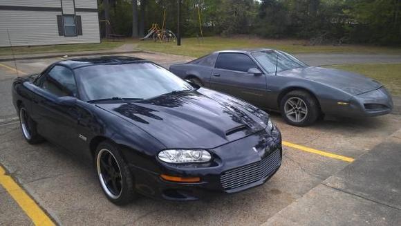 my camaro and my 91 formula 1 trans am