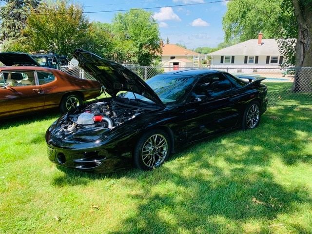  - 17/18 staggered c7 z06 black chrome wheels, new nitto front tires included. - Green Bay, WI 54301, United States