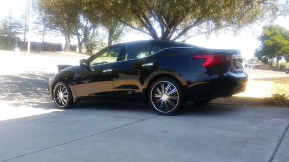 maxima with 20" rims