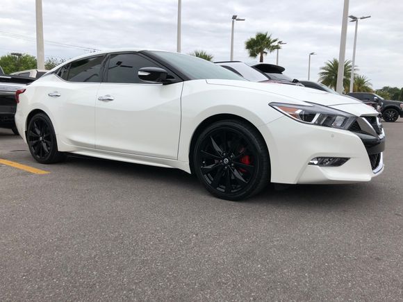 2017 Nissan Maxima SR Midnight Edition