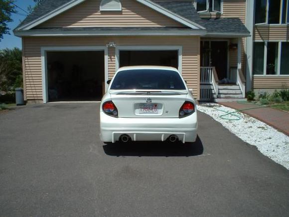 car 027