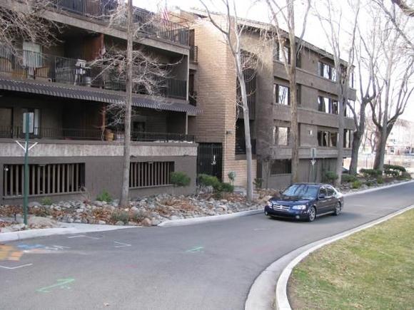 CONDOS