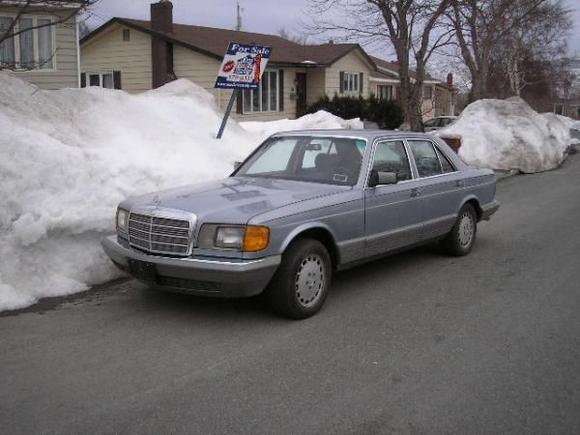 81 300SD only 121K miles. Mine.     And does not have a sunroof. Only one i have ever seen without one...