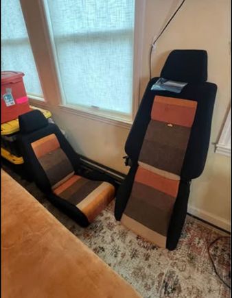 Matched- both seats have never been used! Paddy Hopkirk seats were installed in the classic mini’s!