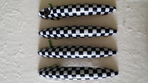 Black &amp; White Small Checkered Style
R60 2011  Countryman
**No comfort access option**
$159.99 for 4PCS