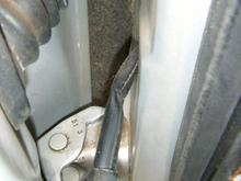 Grommet pulled out with hose kink