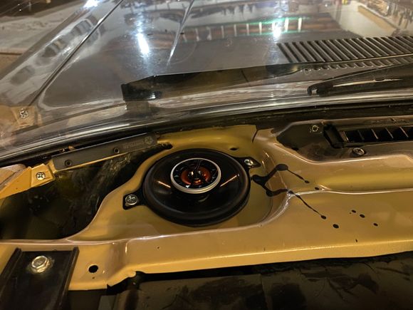 Now we have four speakers, JBL!  Thats it though, its not gonna be a BOOM car or anything. I suppose I could put some subs under the front bench seat, but I got other plans.