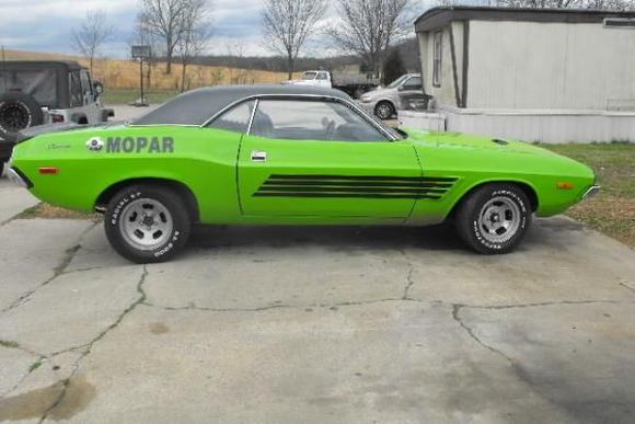 Damn I love my car... lol I hate to be conceited but every guy or gal on the forum would be lying if he couldn't say the same about his car. She is getting some SS cragars here pretty soon btw.