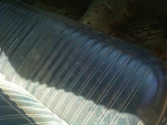 Original split bench seat, in great condition just needs a good clean!